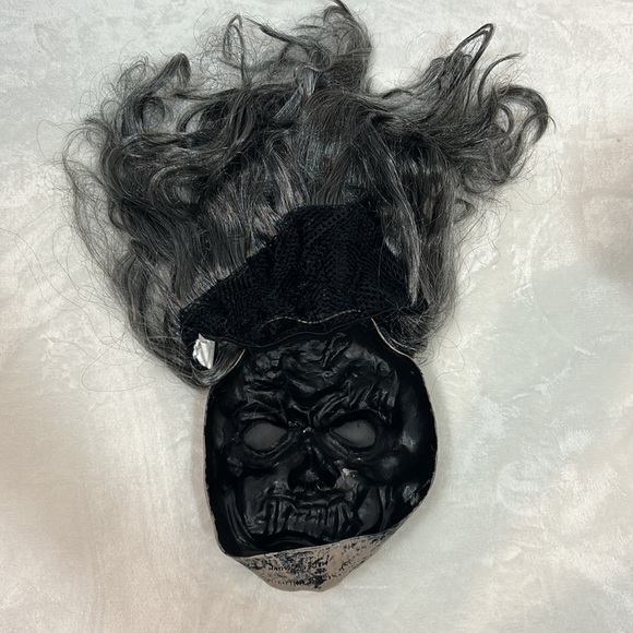 Easter Unlimited Rubber Zombie Skull Ghoul Mask - Picture 6 of 10